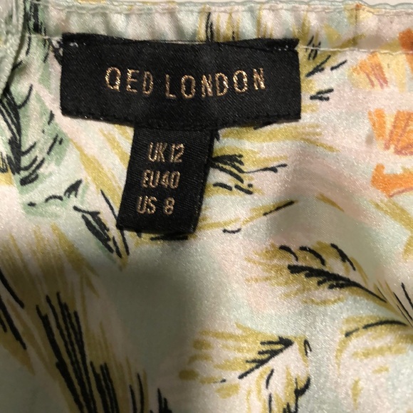 Two Piece Women’s Dress - Picture 6 of 10